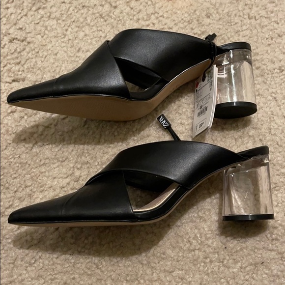 BNWT Zara low heels in black size 37 - Picture 4 of 5